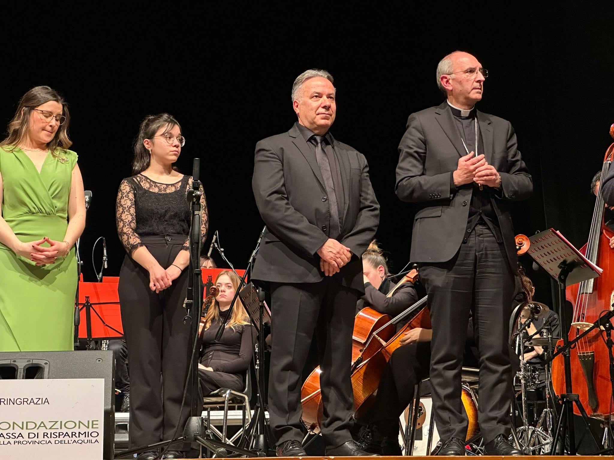 Ieri Al Teatro Dei Marsi Il Concerto Di Natale Per La Pace Terre