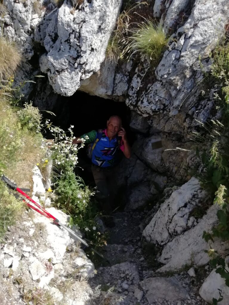 Grotta di Achille