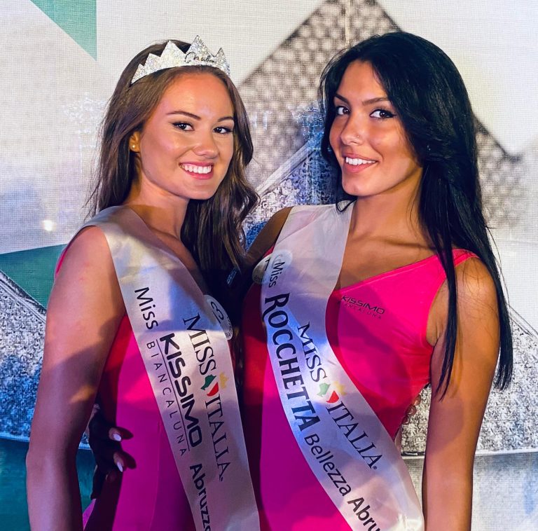 Paola Finocchio è la nuova Miss Abruzzo 2022 all'avezzanese Alessandra Agostinone la fascia di Miss kissimo Biancaluna|