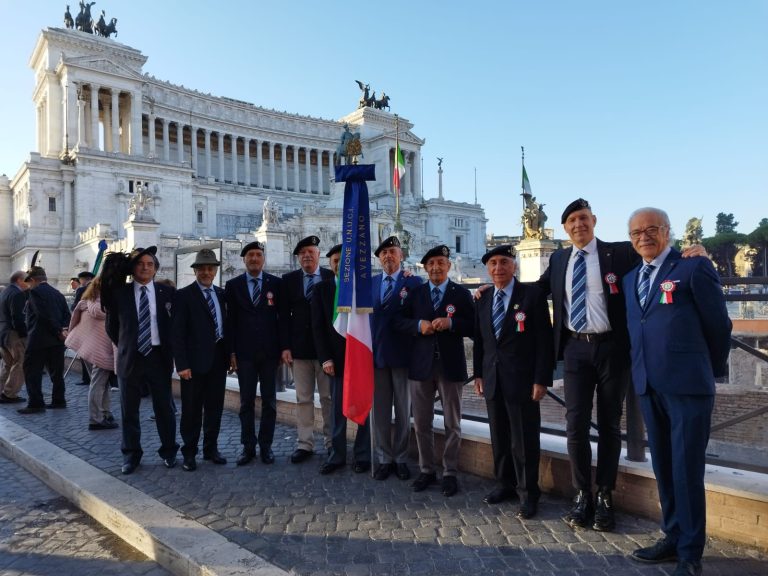 Primo raduno nazionale dell'Unuci al cospetto dell'Altare della Patria