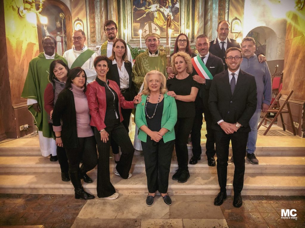 la comunità di San Donato ricorda i propri ‘angeli’ con il Vescovo Mons. Massaro|la comunità di San Donato ricorda i propri ‘angeli’ con il Vescovo Mons. Massaro