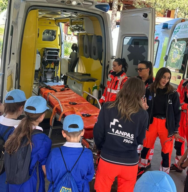 "A scuola di Volontariato": la Croce Verde Valle Roveto ospita i bambini delle classi 4^ e 5^ elementare di Civitella Roveto