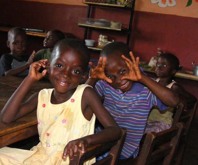 Ricostruire una scuola per i bambini del Madagascar