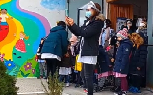 I bambini di San Benedetto dei Marsi hanno ricevuto il pane benedetto per festa di Sant'Antonio|I bambini di San Benedetto dei Marsi hanno ricevuto il pane benedetto per festa di Sant'Antonio