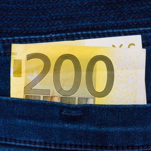 Bonus da 200 euro dovrebbe arrivare a luglio