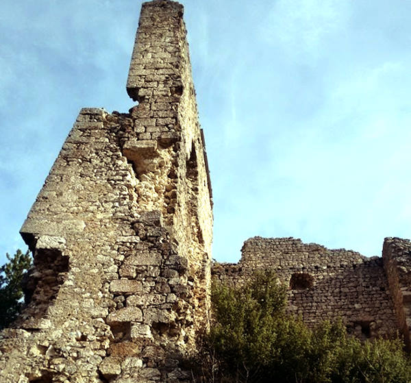 Festa di inizio Estate al Castello medievale di San Potito, un viaggio tra storia, musica e natura