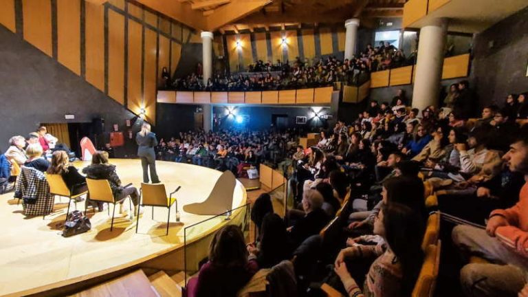 Grande partecipazione a Celano all'evento contro la violenza sulle donne