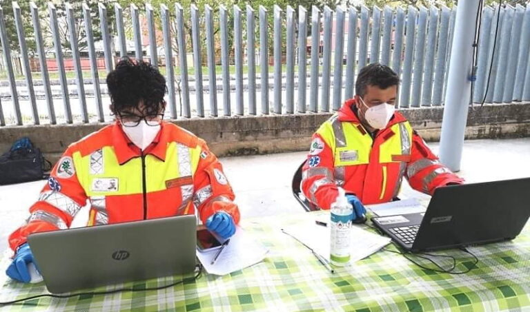 Volontari della Croce Verde di Civitella a disposizione per la prenotazione vaccini domenica 2 maggio