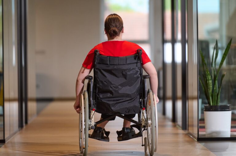 Avviso per l’erogazione degli assegni di cura a persone con disabilità grave