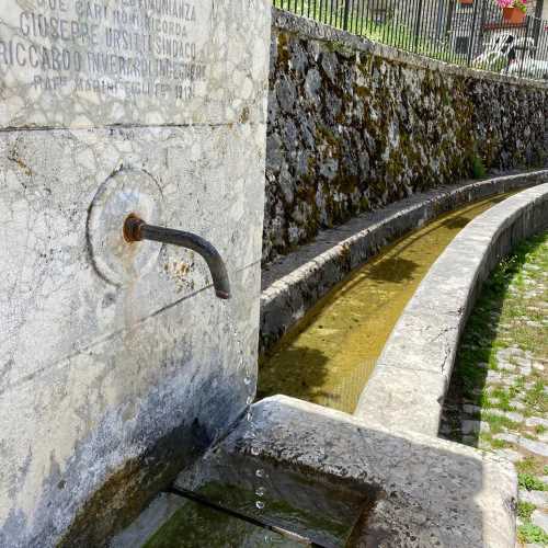 Riqualificata la Fontana della Madonnina di Opi