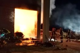 Pranzo solidale per contribuire alla rinascita dell'Azienda di Villa San Sebastiano devastata da un incendio|