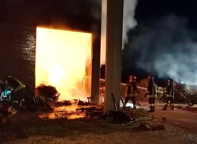 Pranzo solidale per contribuire alla rinascita dell'Azienda di Villa San Sebastiano devastata da un incendio|