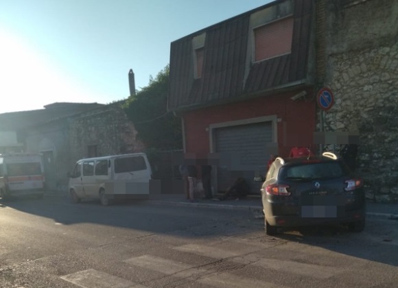 Avezzano: scontro su via Napoli tra un'auto ed un furgone||||