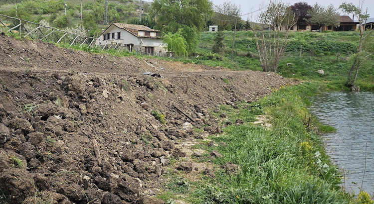 Partiti i lavori per la realizzazione di un'area picnic presso la diga del fiume Giovenco a Pescina