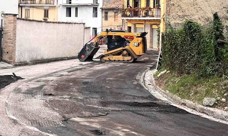 Partiti i lavori di rifacimento del manto stradale della SP 69