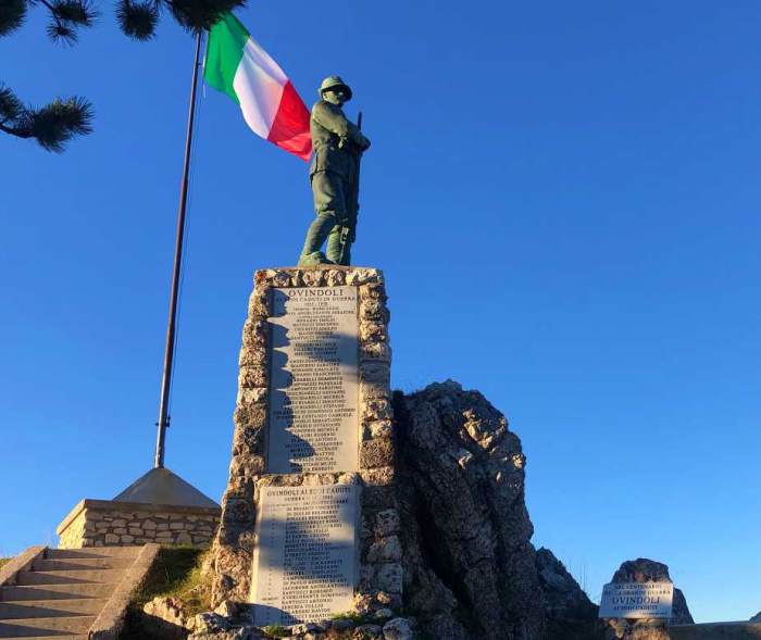 Ovindoli conferisce la Cittadinanza Onoraria al 9° Reggimento Alpini e al Soccorso Alpino e Speleologico Abruzzese