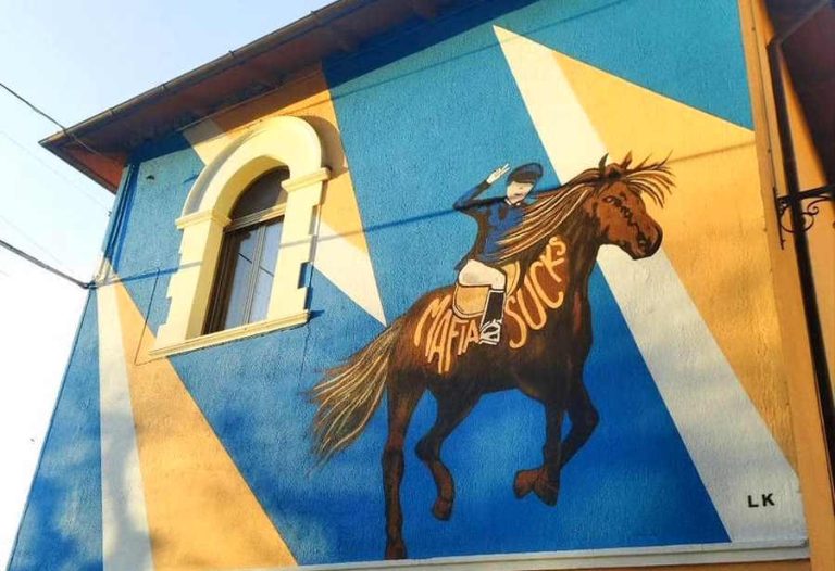 Terminato ad Aielli il murale di Laika dedicato al piccolo Giuseppe Di Matteo