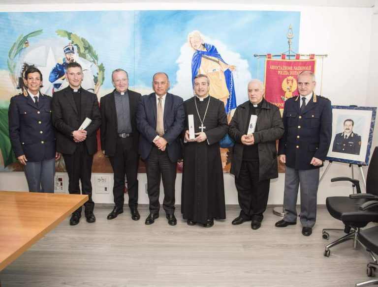 La Polizia di Stato consegna alle Diocesi di L'Aquila