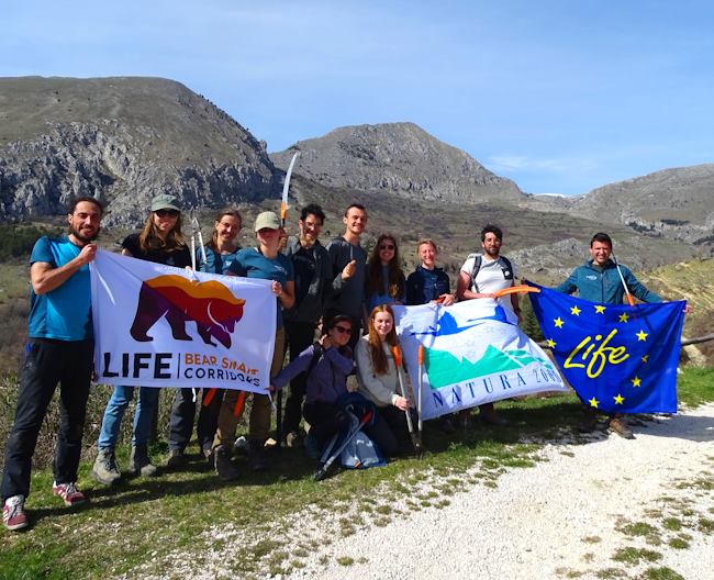 Ortona dei Marsi è sempre più una Comunità a Misura d'Orso: installati altri 3 recinti elettrificati