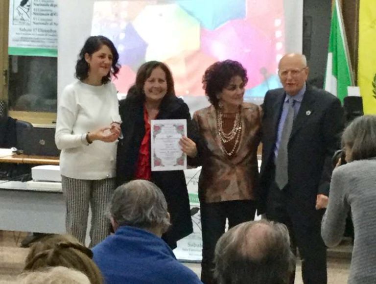 L'Associazione "Enrico Caruso" di Caserta premia la scrittrice dei Marsi Maria Assunta Oddi