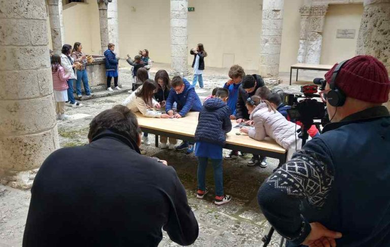 Le telecamere Rai di nuovo al Castello Piccolomini di Celano||||