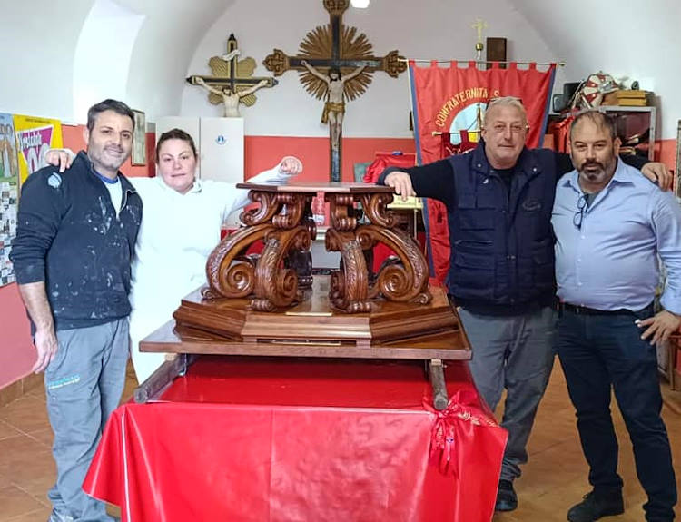 Restaurata la base processionale del busto di San Berardo di Pescina|||||