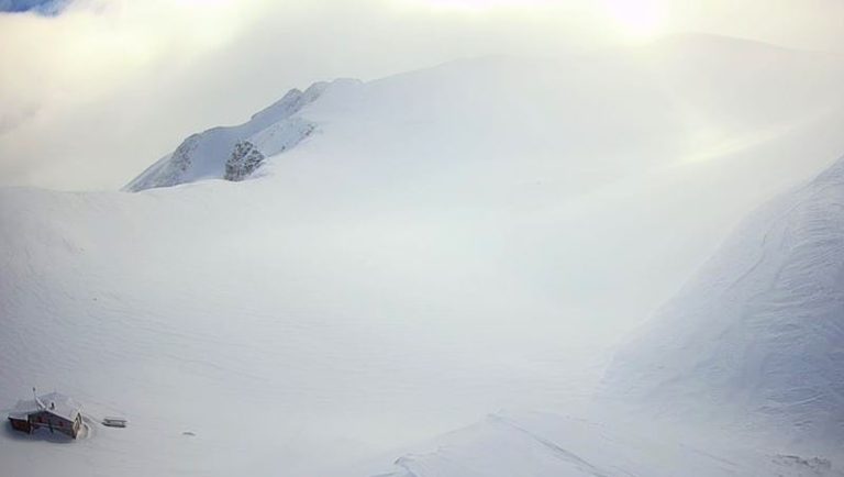 Stamattina presso il rifugio Rifugio Capanna di Sevice sul Monte Velino