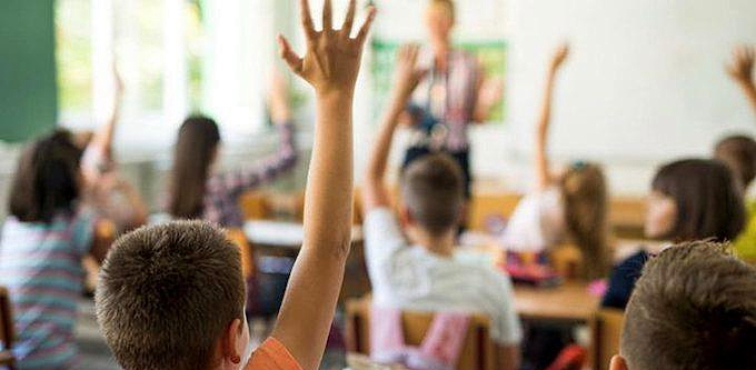 Regione Abruzzo: si torna a scuola il 7 gennaio. Per le superiori il 50% delle lezioni sarà a distanza