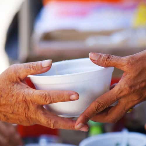 Sostegno alimentare per persone in stato di povertà o senza fissa dimora: contributi per il terzo settore