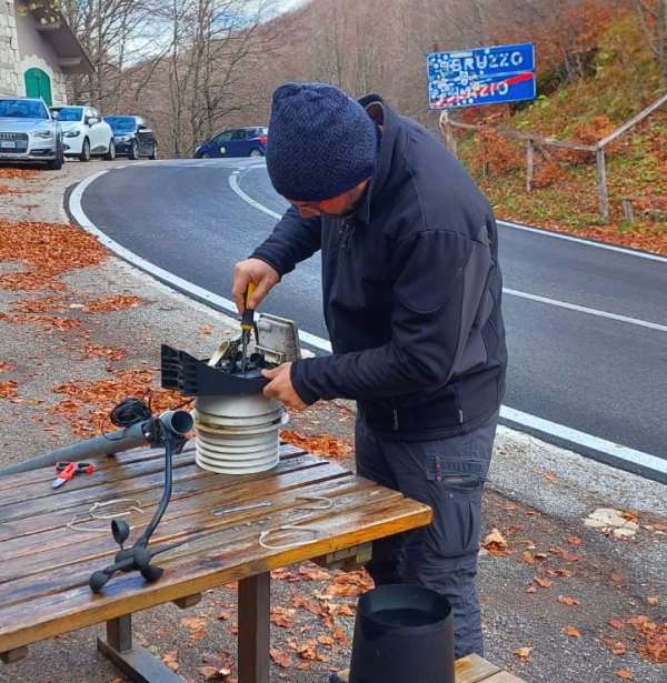 Riattivate la stazione meteo e la webcam a Forca d'Acero