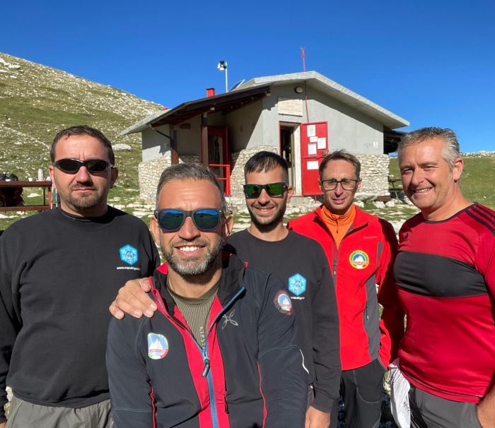 Installata nuova stazione meteo a 2119 metri presso il rifugio "Capanna di Sevice"