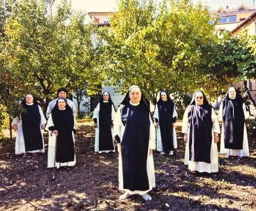 Incursione nel monastero delle monache di clausura