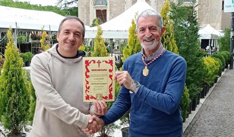 L'Orden del Camino de Santiago consegna la Distinción Jacobea a Luigi Todisco