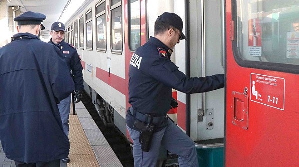 Trasporto gratuito sui Trenitalia degli agenti e ufficiali delle Forze di Polizia in Abruzzo