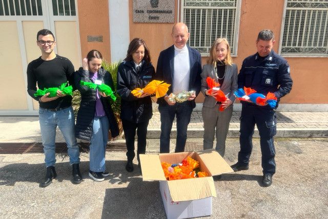 Pasqua in carcere: uova di cioccolato per i bambini delle detenute