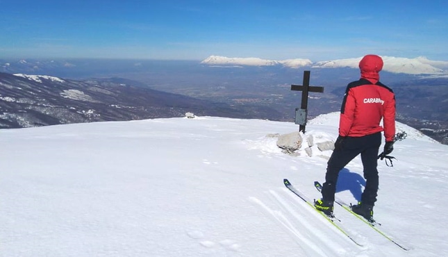 Registrata intensa attività valanghiva. I Carabinieri forestali invitano alla prudenza||