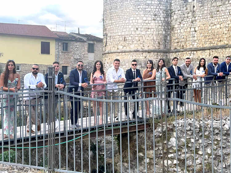 30 anni di amicizia: la festa dei ragazzi della classe 1994 di Ortucchio