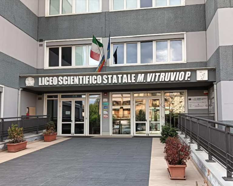 Liceo Scientifico “M. Vitruvio P.”,