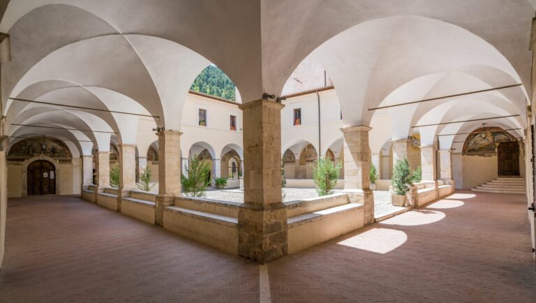 Chiostro del Convento di San Francesco