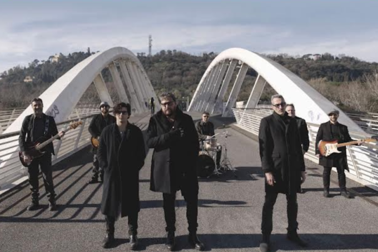 L'Orchestraccia porta il Folk-Rock Romano in Piazza della Repubblica a Magliano de' Marsi