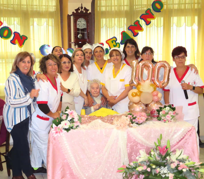 100 anni per Giuseppina Gentile, festeggiata dal Sindaco e dal parroco di Scurcola Marsicana