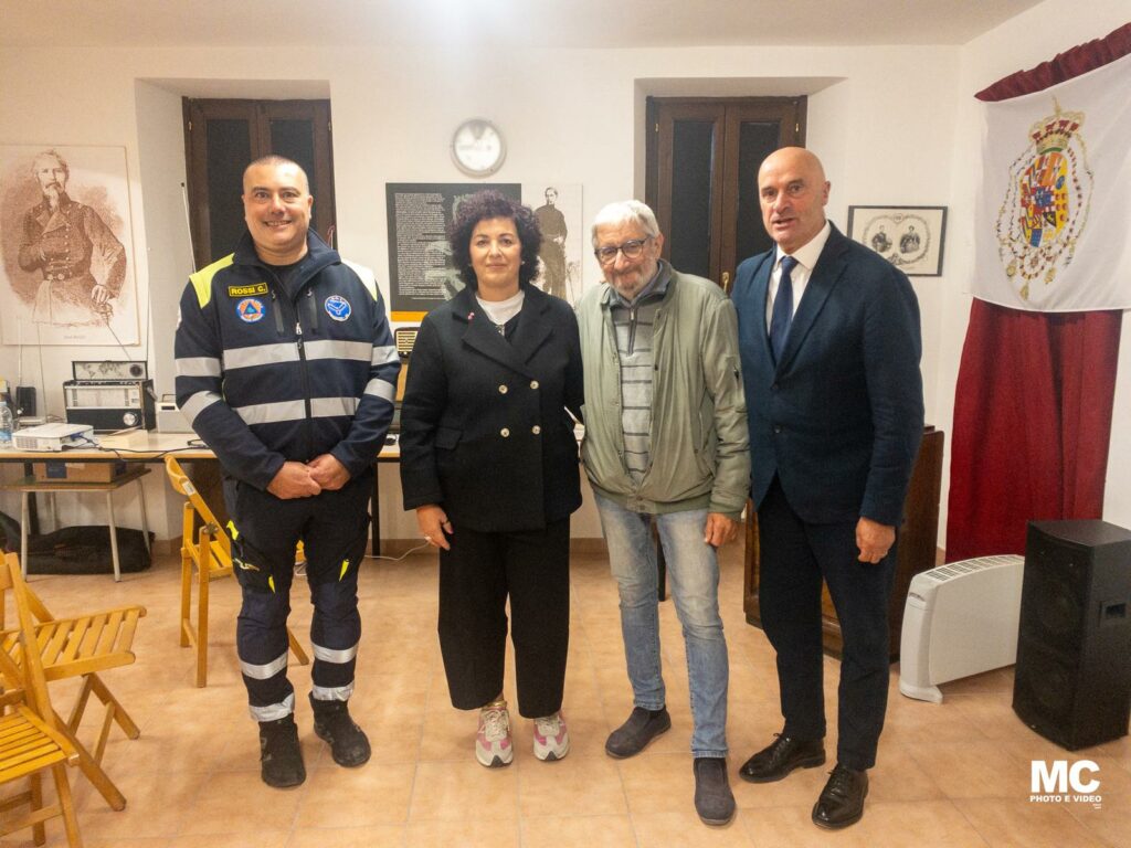 Grande successo a Sante Marie per l’evento ‘Un secolo di radio’