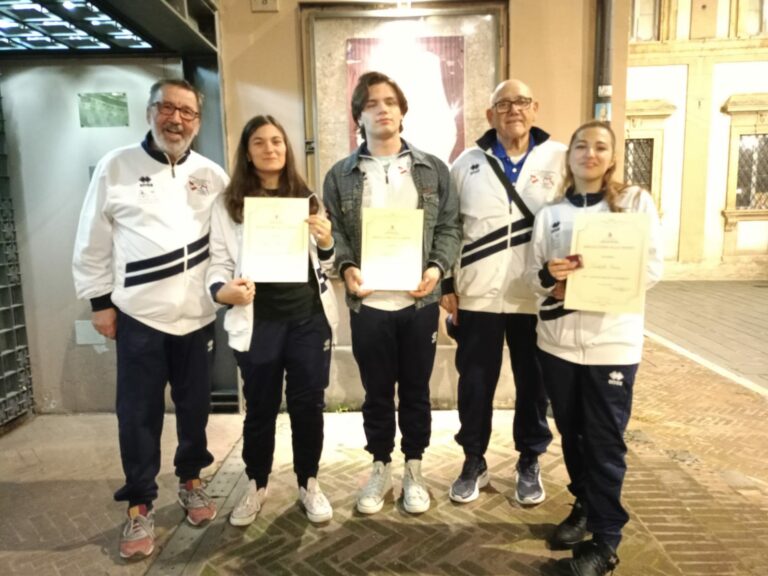 I giovani atleti avezzanesi Manuel, Miriam e Michelle Coccia ricevono il 'Giglio d’Oro allo Sport' per i Successi nel Judo