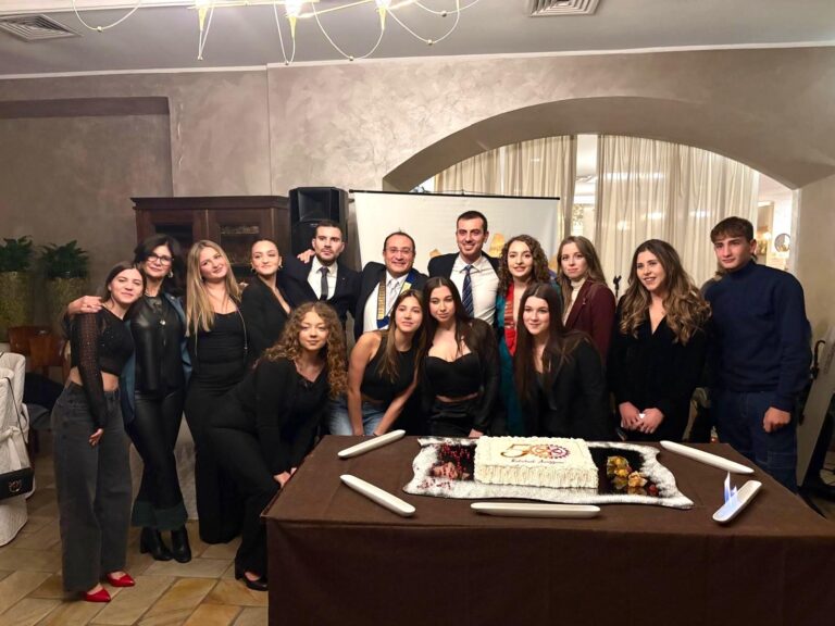 Rotaract Club di Avezzano celebra 50 anni di storia e impegno nella comunità