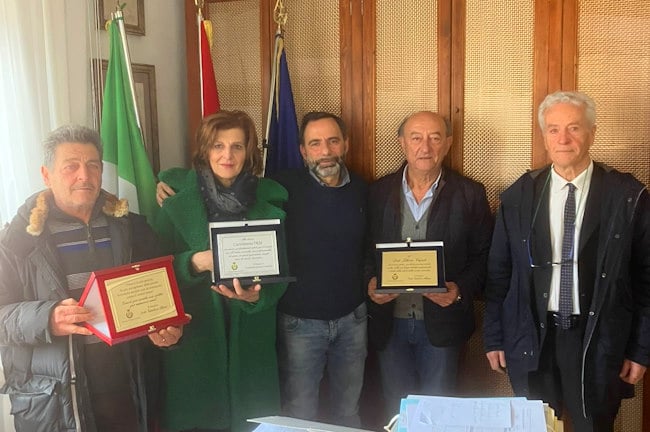 Gioia dei Marsi celebra i suoi "pilastri": tributo al dott. Liborio Caputi, Michelina Mascitelli, Rolando Panfili ed Emidio Falcone