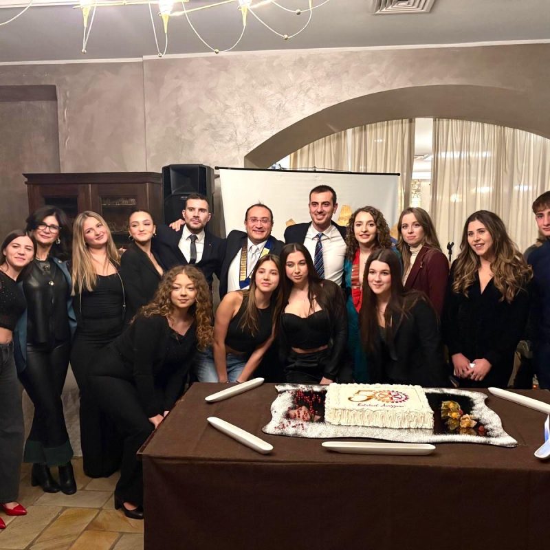 Rotaract Club di Avezzano celebra 50 anni di storia e impegno nella comunità