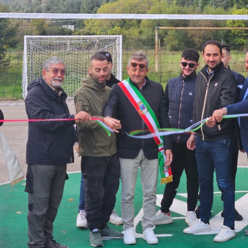 Inaugurato a Borgo Incile un nuovo campo polivalente