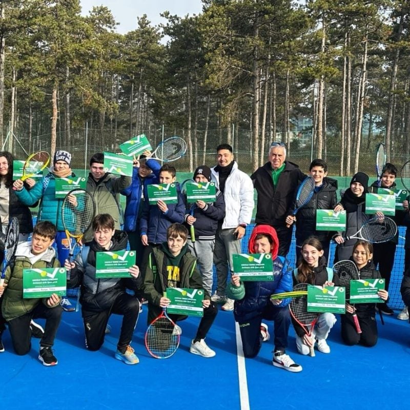 Settimana dello Sport: gli studenti della "E. Fermi" protagonisti al Circolo Tennis Avezzano