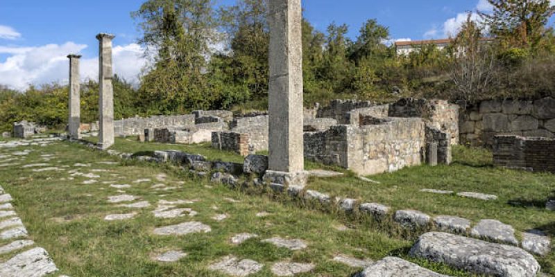 Giornata Nazionale delle Famiglie al Museo, domenica 13 Ottobre visita gratuita e laboratorio archeologico ad Alba Fucens