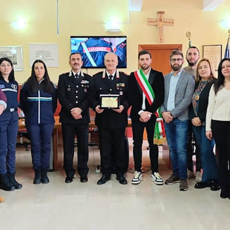 San Benedetto dei Marsi saluta il Luogotenente Loreto Colabianchi dopo 28 anni di servizio